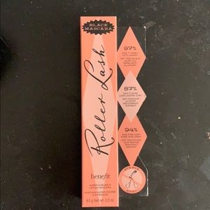 Benefit roller lash in black new in box